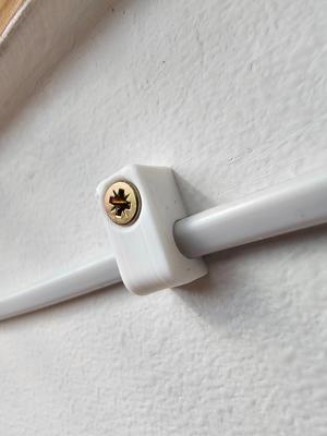Cable holder