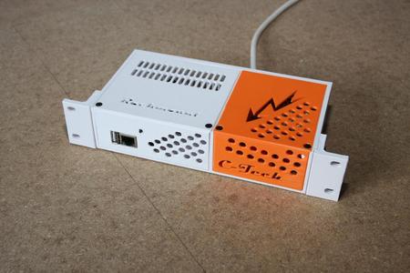 10″ rack enclosure, modular with PSU