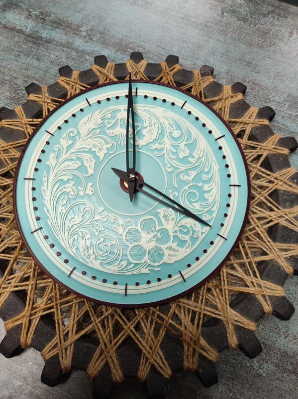 Round flower clock face (clock dial) (2)