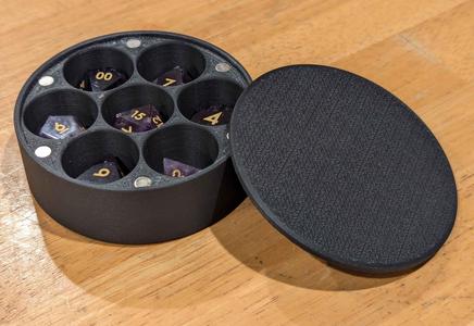 Simple Circular Dice Box (with magnets + .step files!)