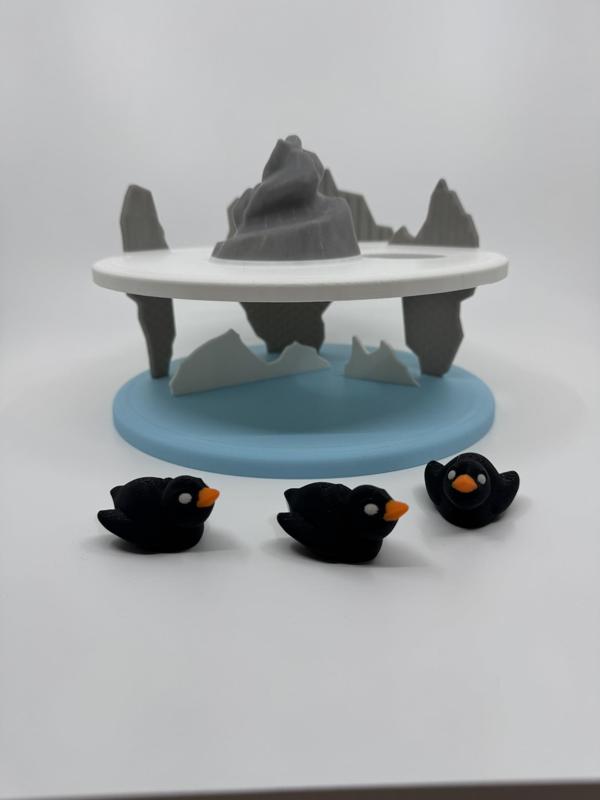 Icy Environment Playset (with Mini Penguins)