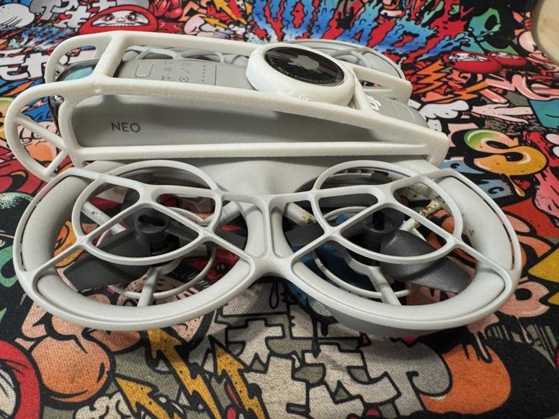 DJI NEO GUARD WITH AIRTAG 