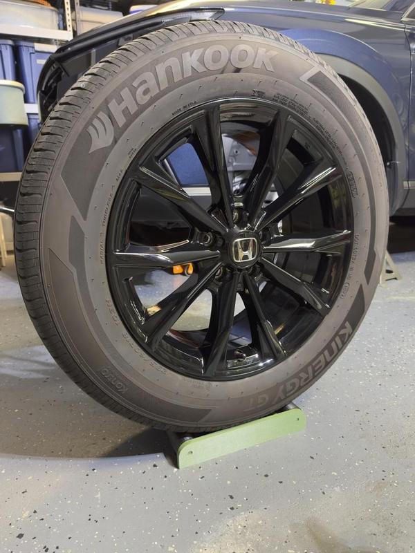 Wheel Roller
