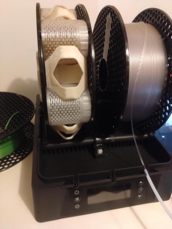 Drying Carousel for silica gel spool container in empty Prusament spool (better in the Eibos Polyphemus dryer)