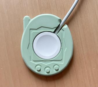 Tamagotchi Apple Watch charger holder