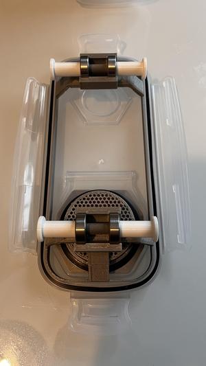 One-piece base for Filament Dry Box various Spools