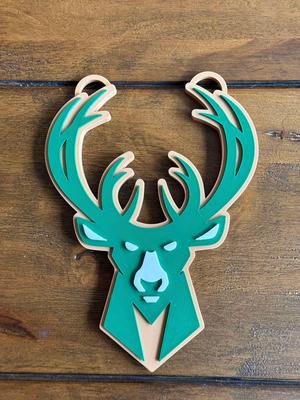 Milwaukee Bucks Oversized Necklace, Pendant