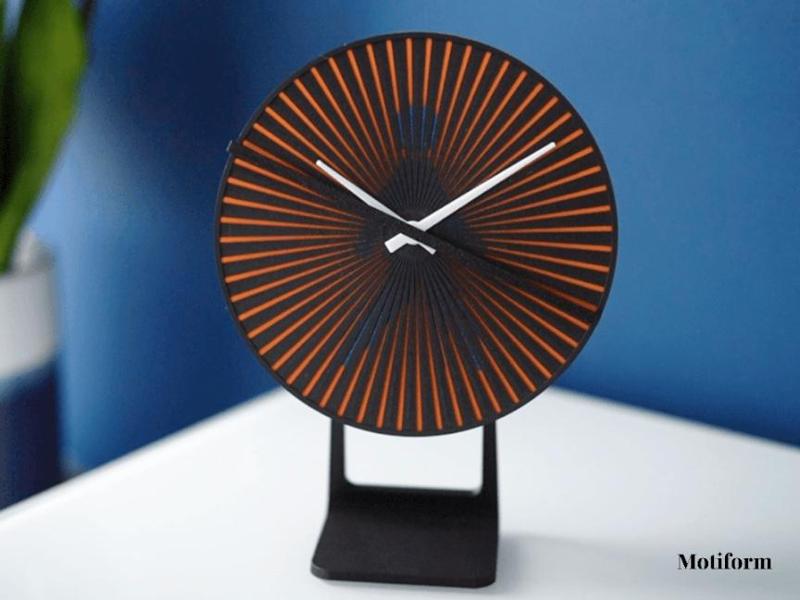 Human Walking Scanimation Clock Face