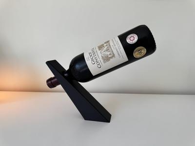 Bottle holder Gravity balance