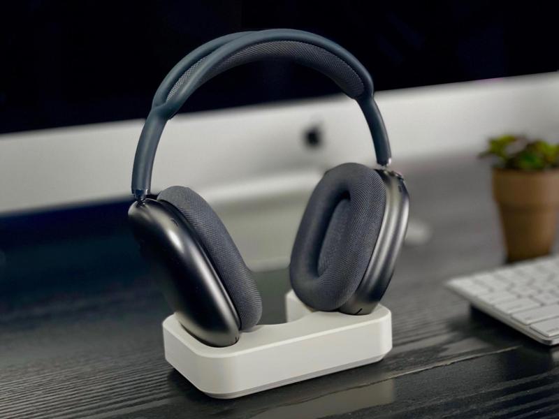 AirPods Max Stand with Sleep Mode Magnet Holes