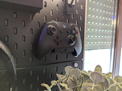 IKEA Skadis Xbox Controller Stand