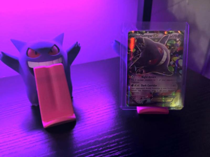 Gengar Graded Card Stand (NO SUPPORT)