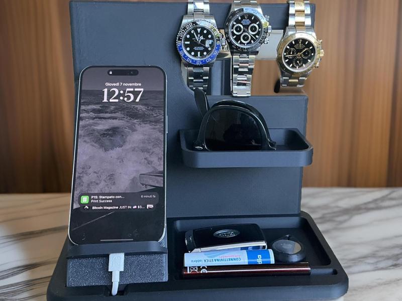 Multi Brand Docking Station con svuota tasche