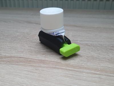 Toothpasesqueezer - Travel-Edition