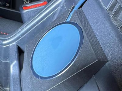 Subaru Forester MagSafe charger mount