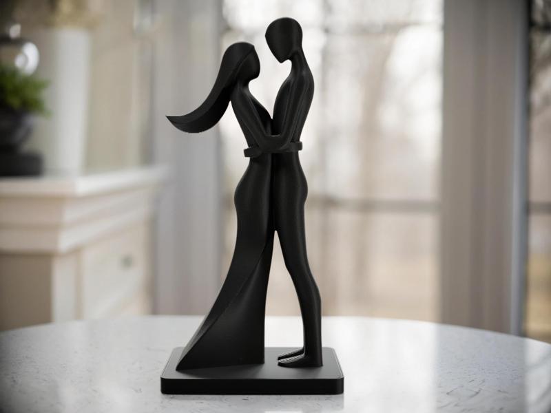 Cute valentines statue