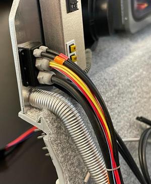 1:8 BTTF DeLorean Wire Trunks