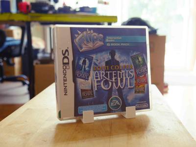 PAL Nintendo DS Game Case Stand