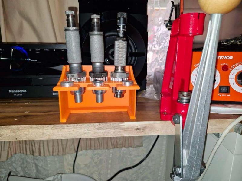 Die Holder