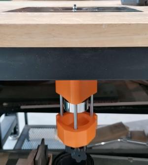 Router table from standard spindle
