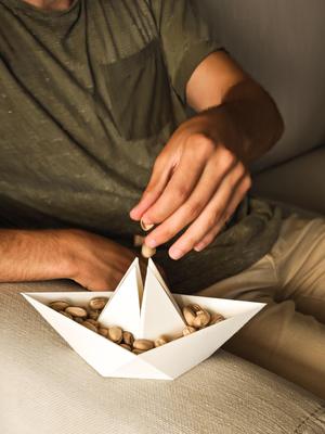 PipaShip | Nuts holder