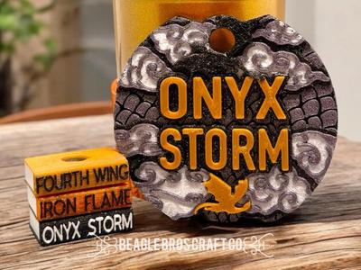 Onyx Storm Fourth Wing Lid Topper 40oz