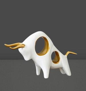 Bull Sculpture Figure Fan Art Toy
