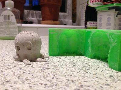 Cute Octopus Syas Hello Mold