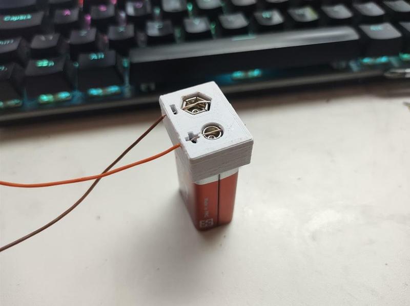 9 Volts Battery Clip