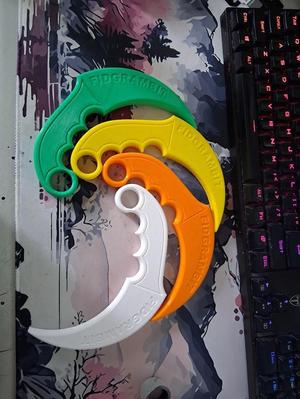 Fidgrambit