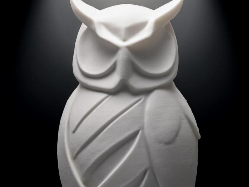 Geometric Guardian – A Bold Owl Sculpture