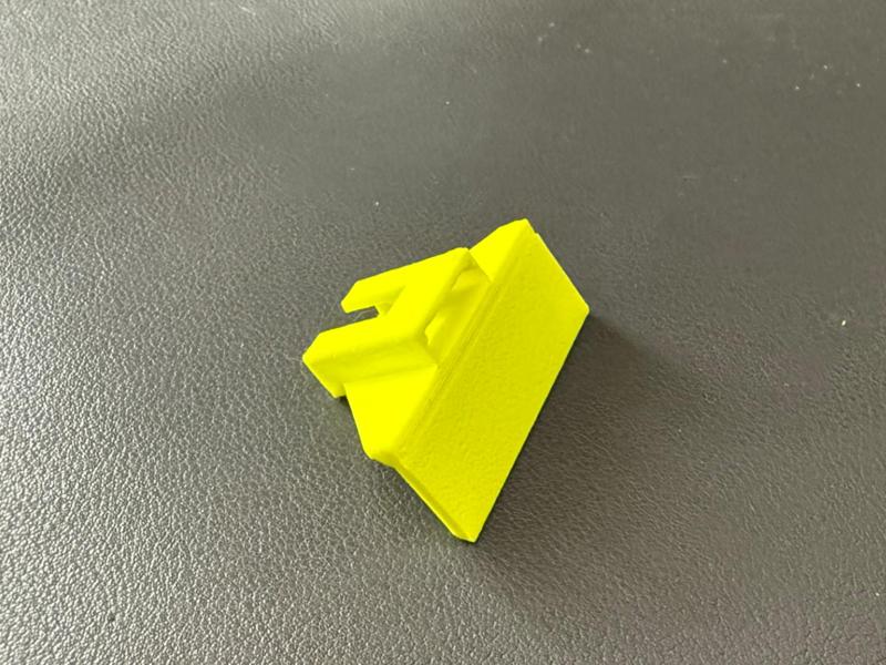 "Homland" Roller Blind Window Bracket (Replacement)