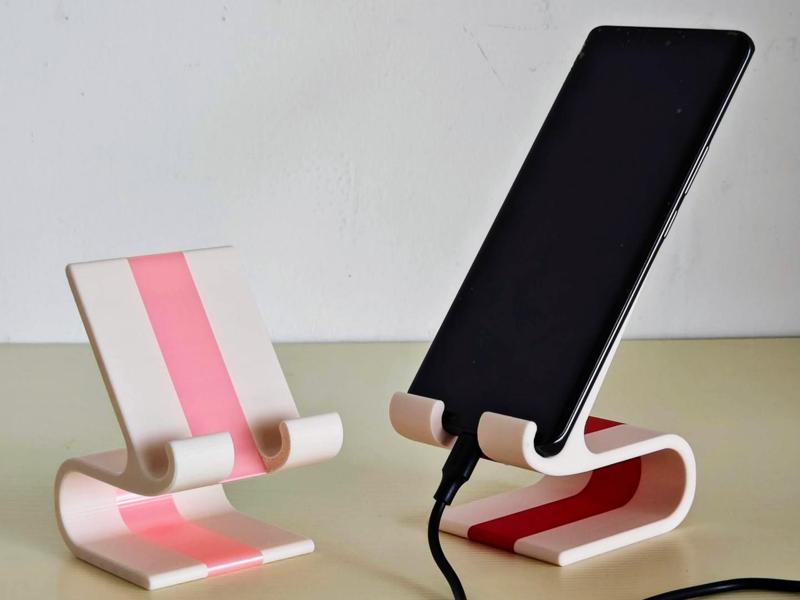 Sleek and Modern Phone Holder Stand