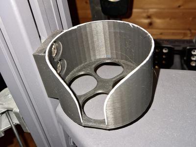 Cup holder on the rig