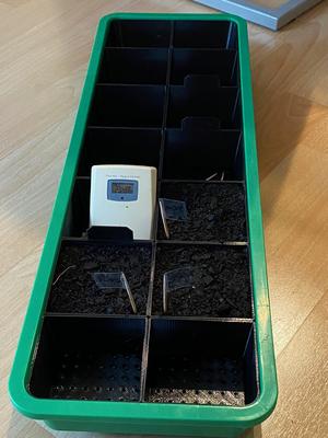Pflanztöpfe für Zimmer-Gewächshaus / Pots for mini greenhouse