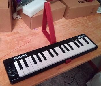 Alesis Q Mini music stand   
