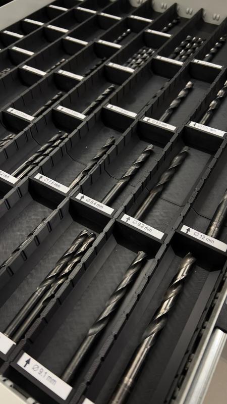 Workshop drawer organization for drill bits