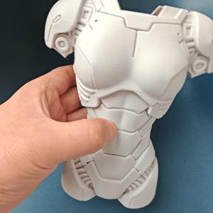 Well-developed pectoral muscles mecha vase
