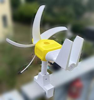 Balcony railing mount