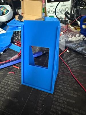Solar panel mounting bracket   