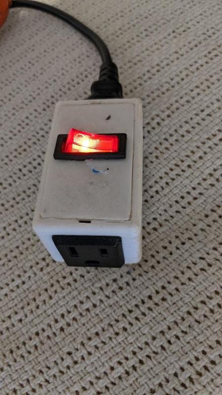 Manual Switched Outlet