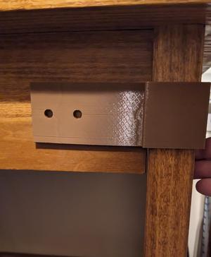 Desk support bracket