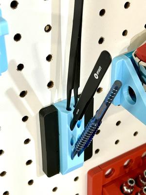 Precission Tweezer mount for Wall Control