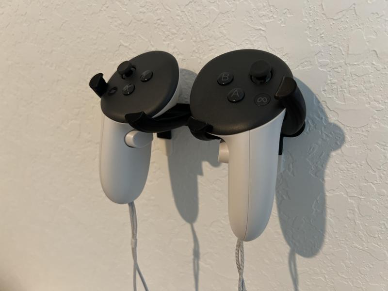 Quest 3 Controller Wall Mount - Command Strips