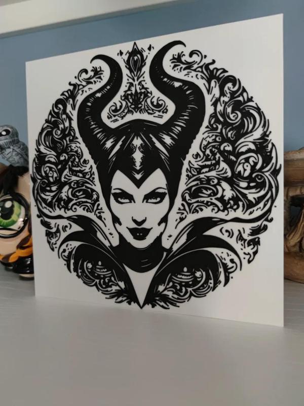 Canvas Malefica