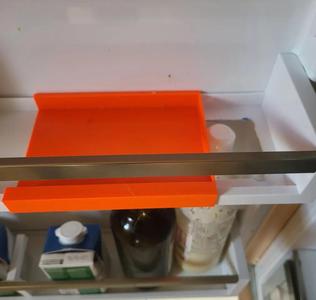 Tablard glissant pour frigo Liebherr   