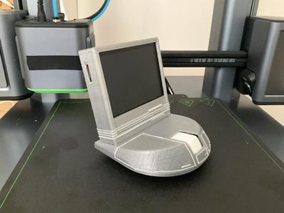 Star Trek Next Generation mini desktop monitor v2   