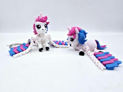 Pocket Pets - Pocket Unicorn & Keychain Variant