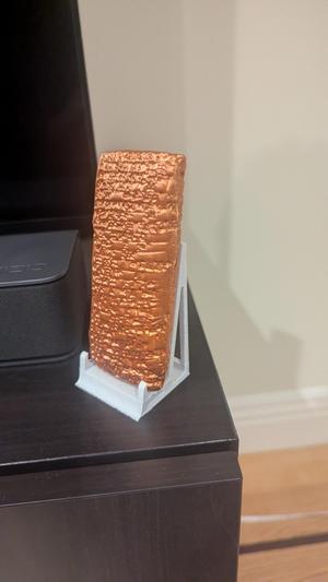 Stand for complaint tablet to Ea-nāṣir
