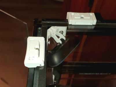 WebcamMount in corner (Logitech C270)